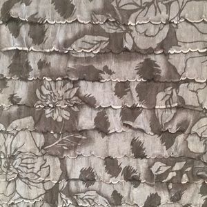 Beautiful Top. NWOT.